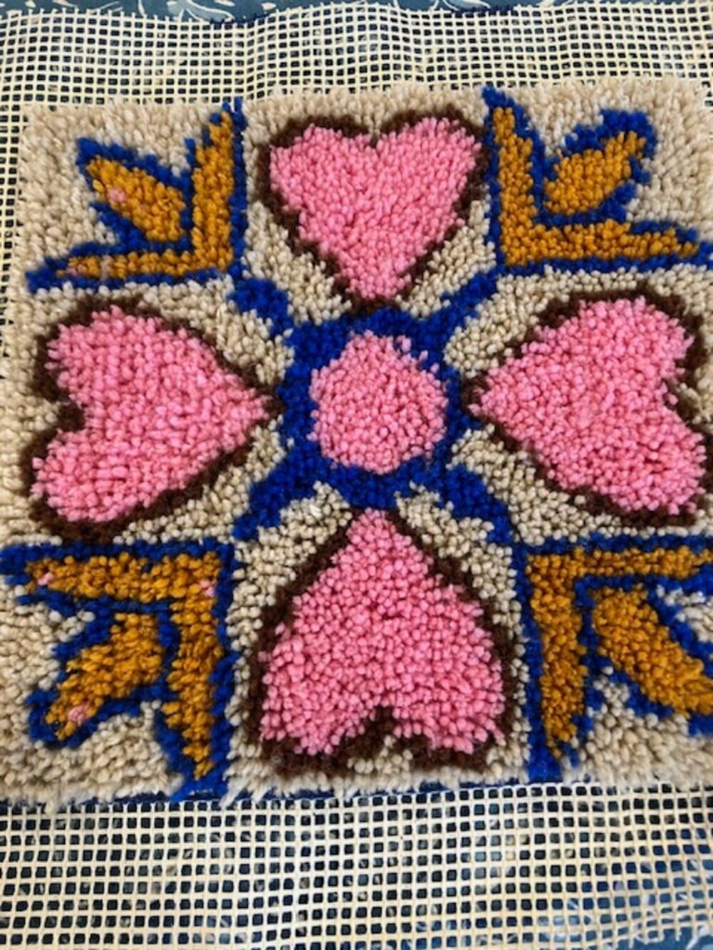 Darling Vintage Spinnerin Latch Hook Rug-Completed